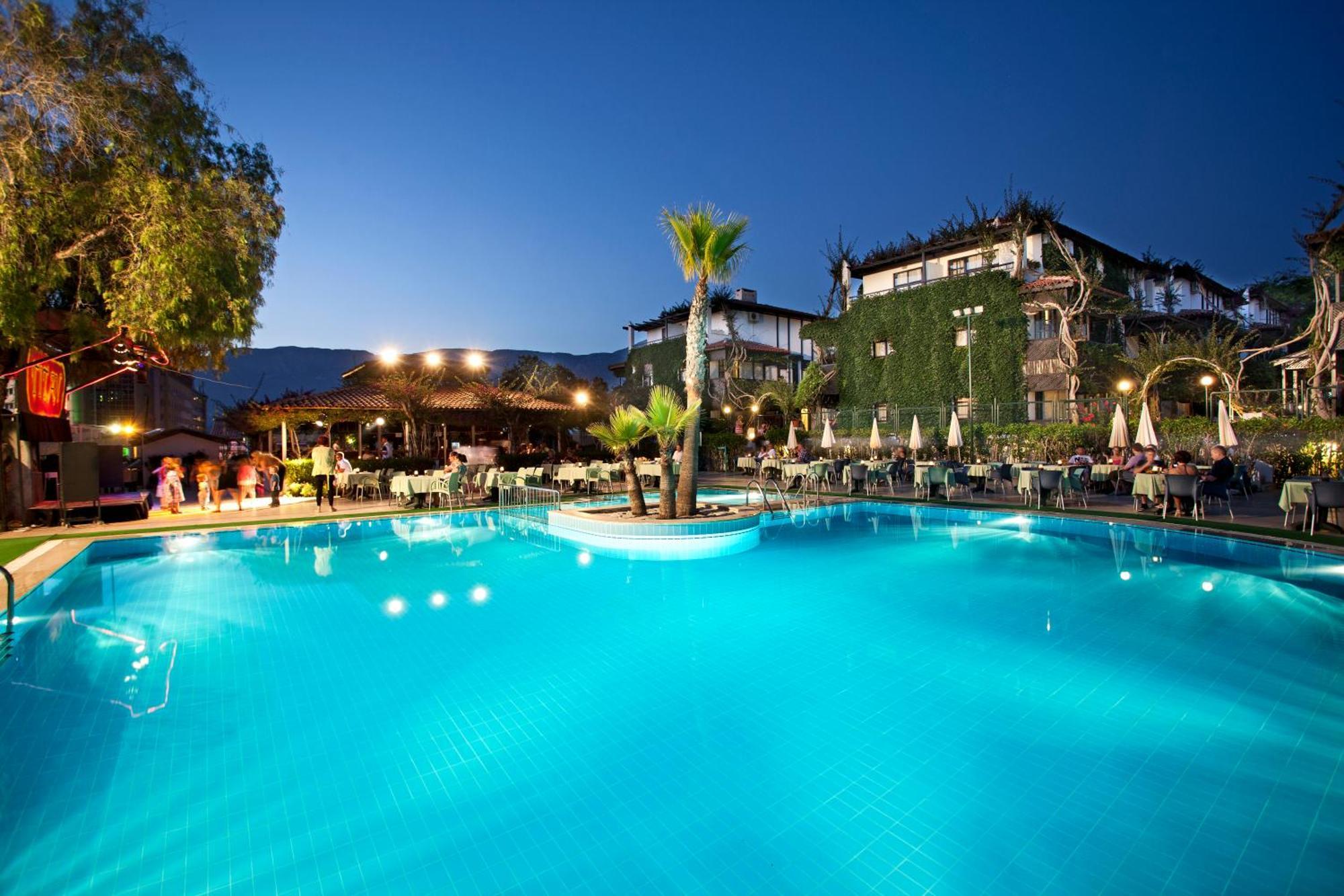 Titan Club Hotel Ultra All Inclusive Каргычак Экстерьер фото
