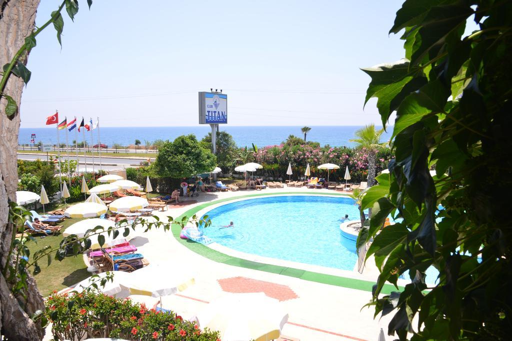 Titan Club Hotel Ultra All Inclusive Каргычак Экстерьер фото